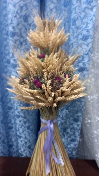 Дідухи   Снопи пшениці, жита