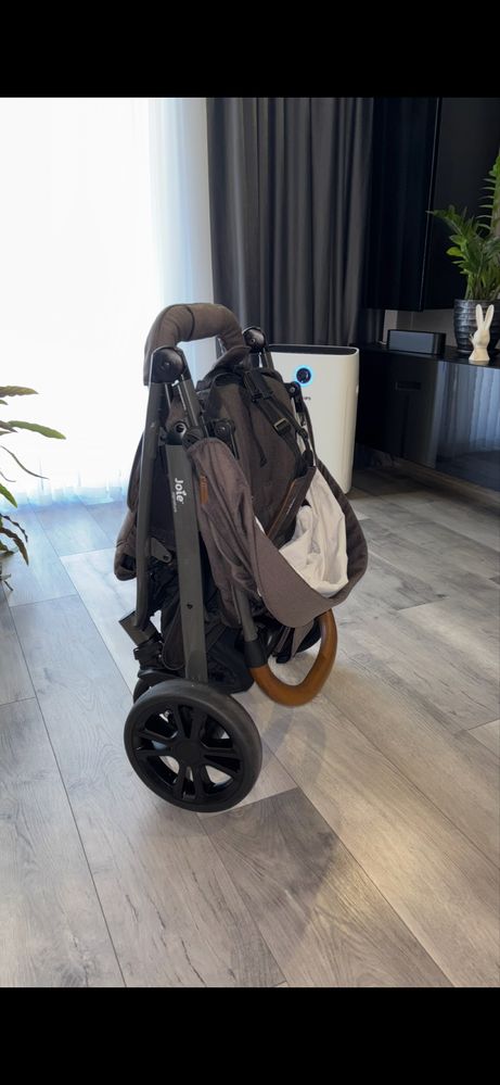 Joie Litetrax 4 Flex Signature - wielofunkcyjny wózek spacerowy