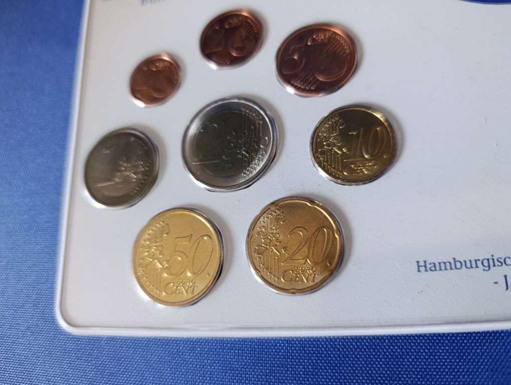 Набір євро-монет Німеччини 2004 року (Hamburgische Münze - J)