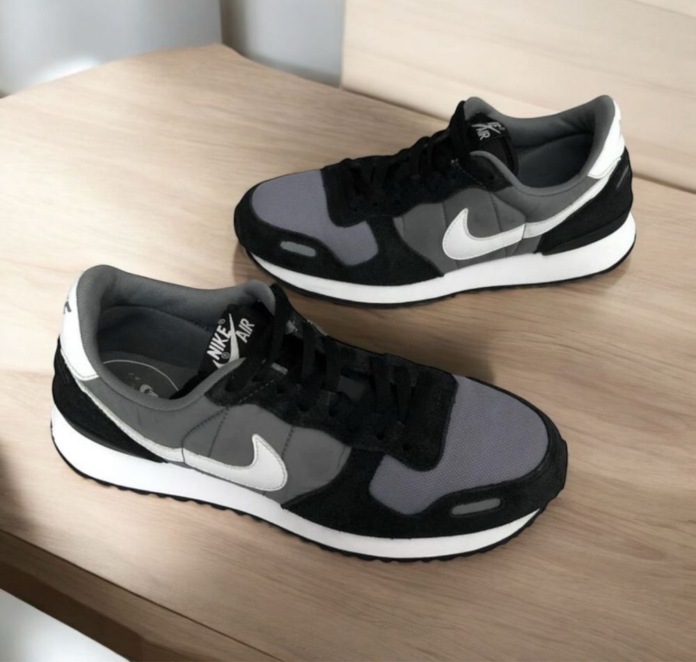 Чоловічі кросівки Nike устілка 26,5 см мужские кроссовки