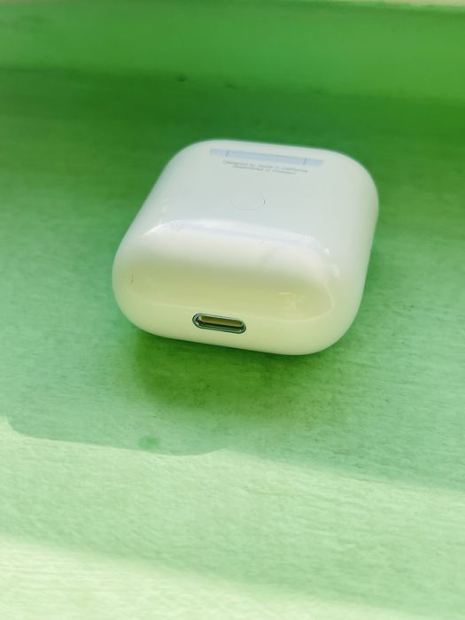 Продам Футляр кейс AirPods 2 орігінал