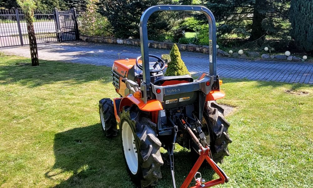 Kubota GB18 mini traktor, Sprowadzony