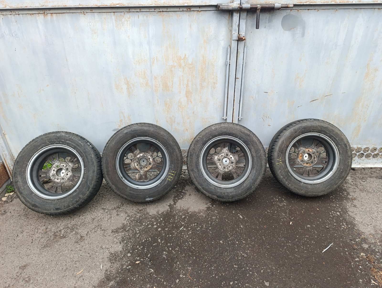 Колеса r13 на легкосплавних дисках