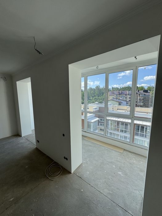 Квартира з початковим ремонтом та топовим плануваням 46.5 м2 в Ірпені