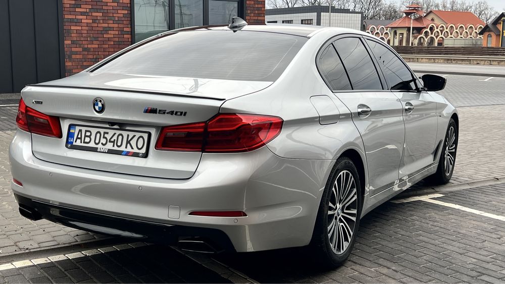 Продам BMW G30 540I XDrive 340hp 8-ст АКПП