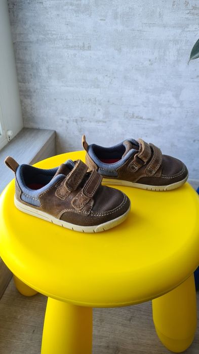 Кросівки Clarks розмір 22 (устілка 14 см)