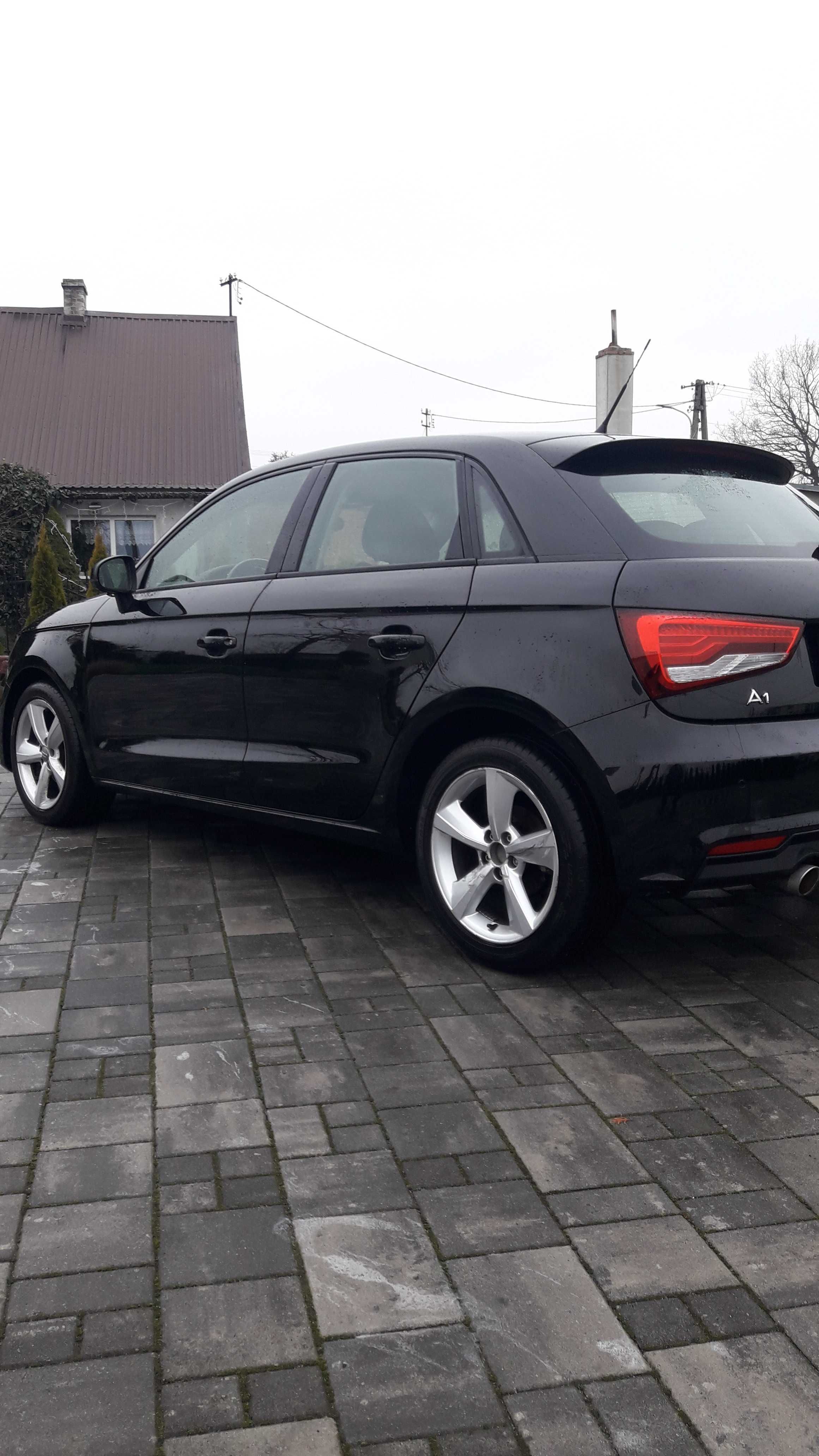 AUDI A 1 2015 rok diesel sportback