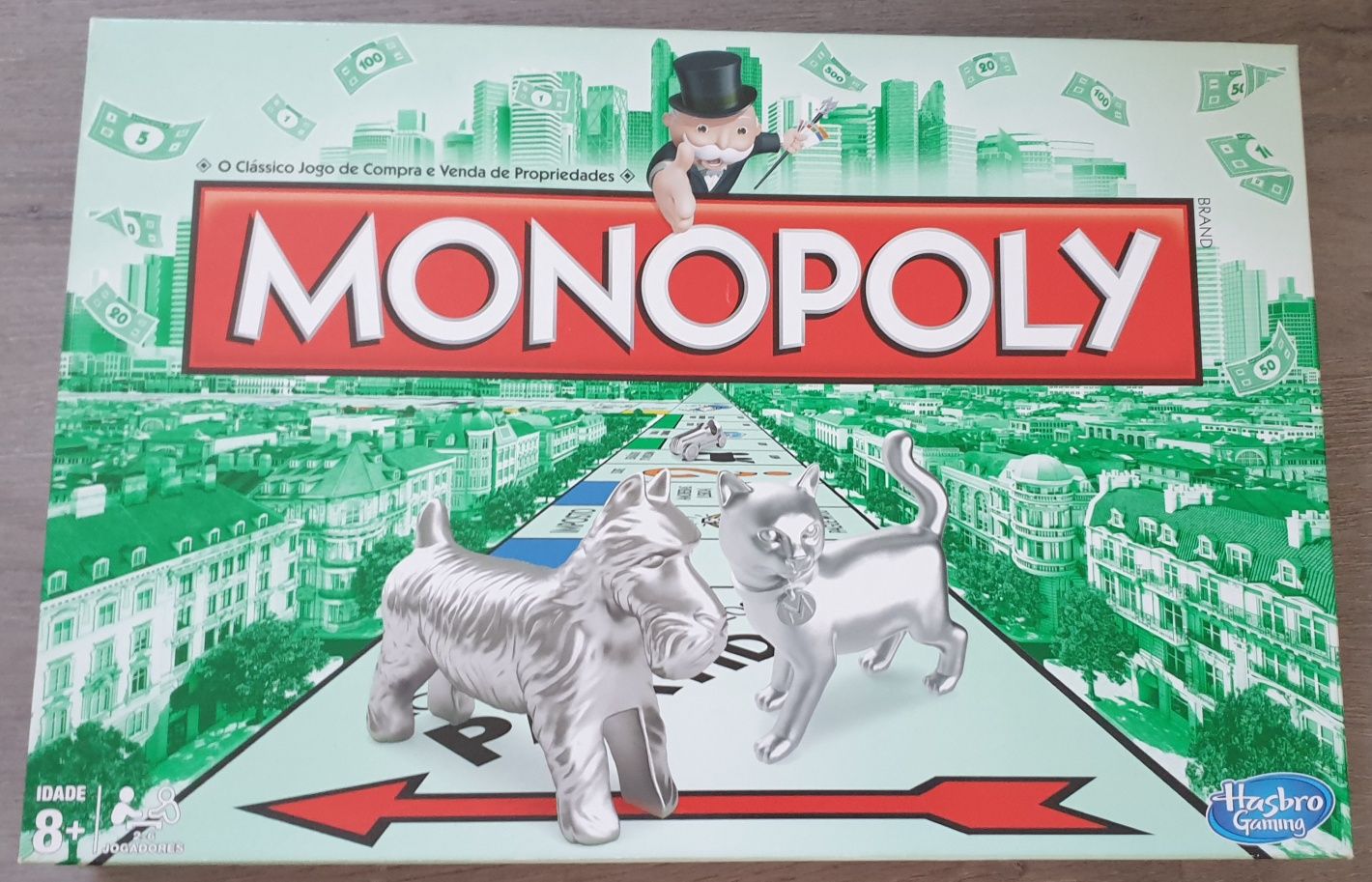 Monopólio classico (jogo de tabuleiro)