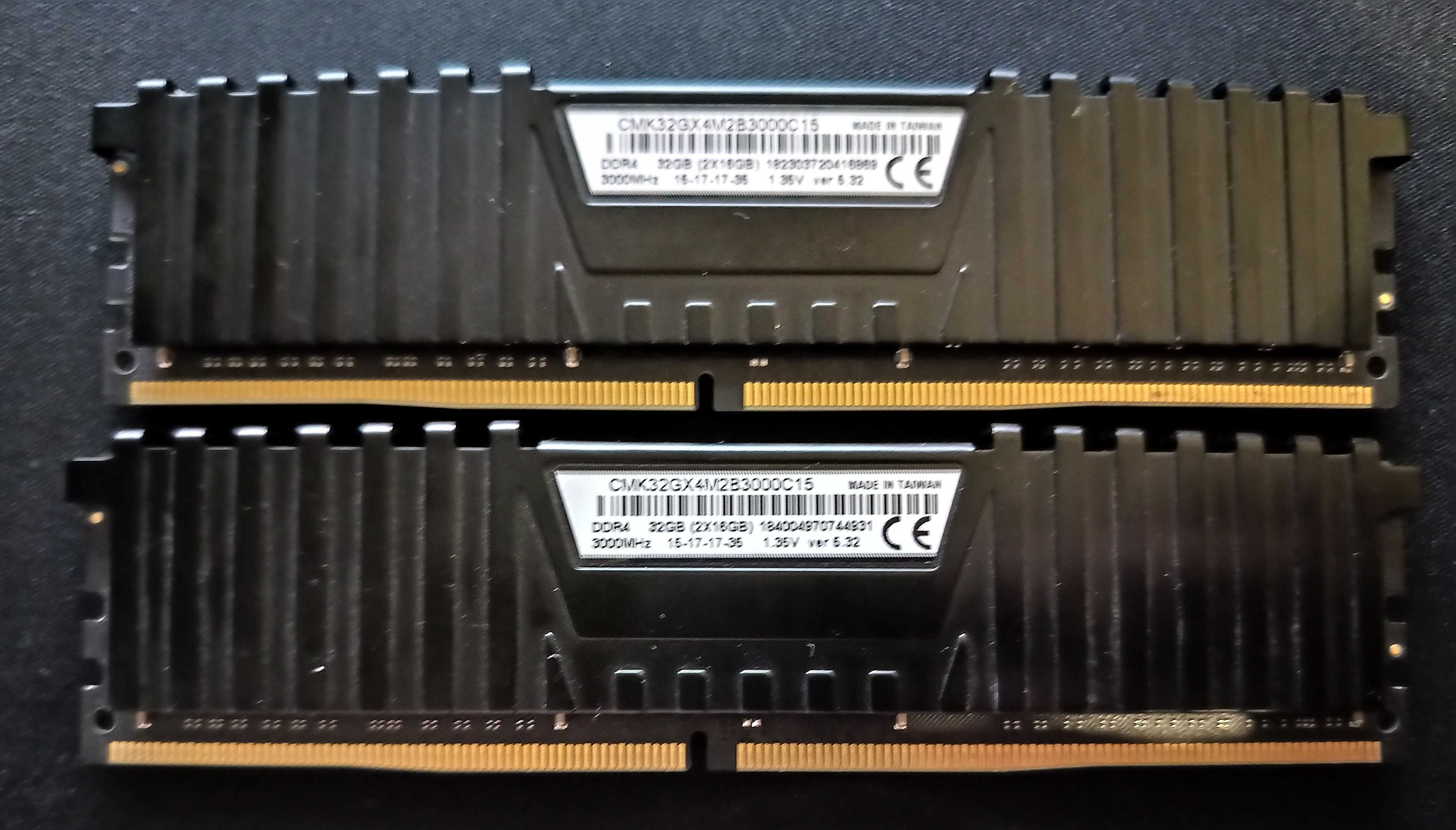 32GB (16+16)GB DDR4-3000Mhz Corsair Vengeance LPX