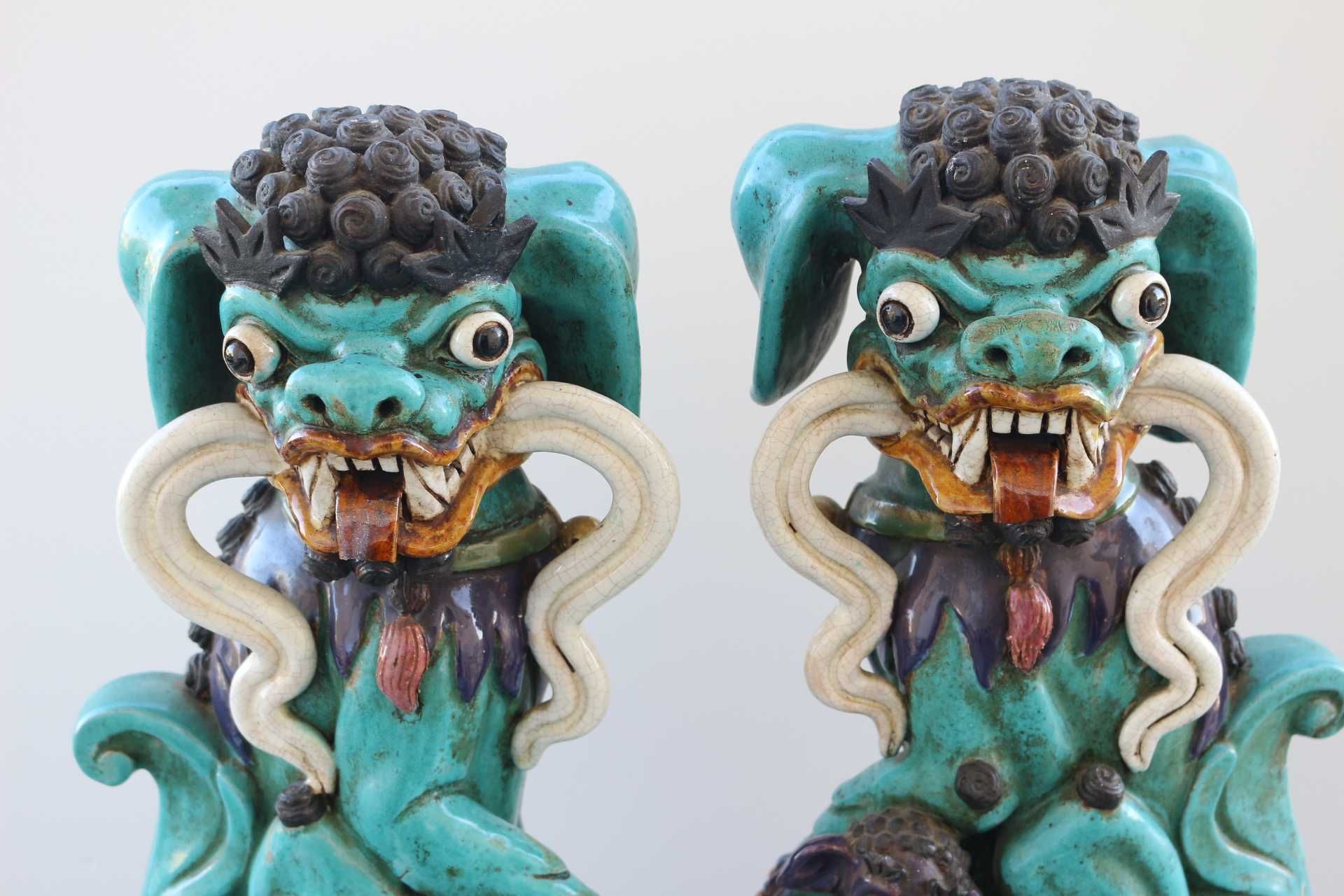 Raros Cães Foo em Cerâmica Vidrada Chinesa Marcados 45 cm