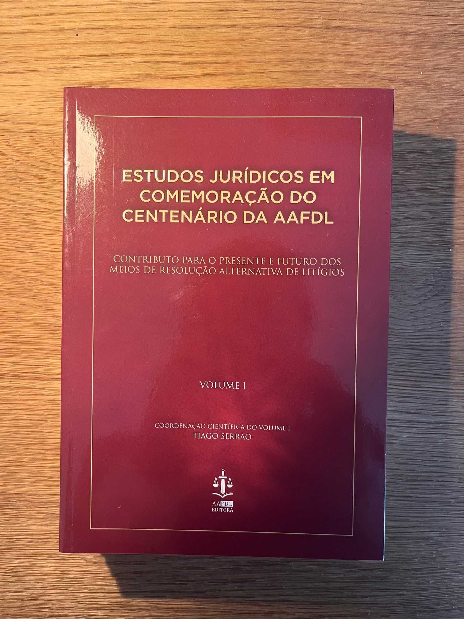 Livros de Direito (8)