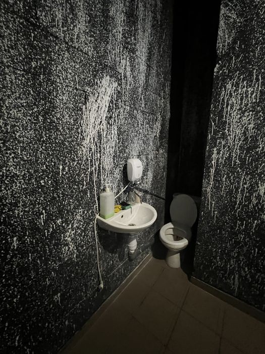 Комерційне приміщення 15,5 м², фасад, Київ, Голосіївський