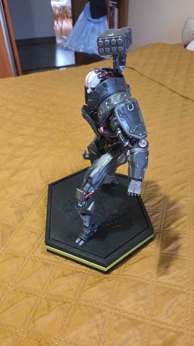 Figurka Adam Smasher z gry Cyberpunk 2077. Nowy. Unikat.