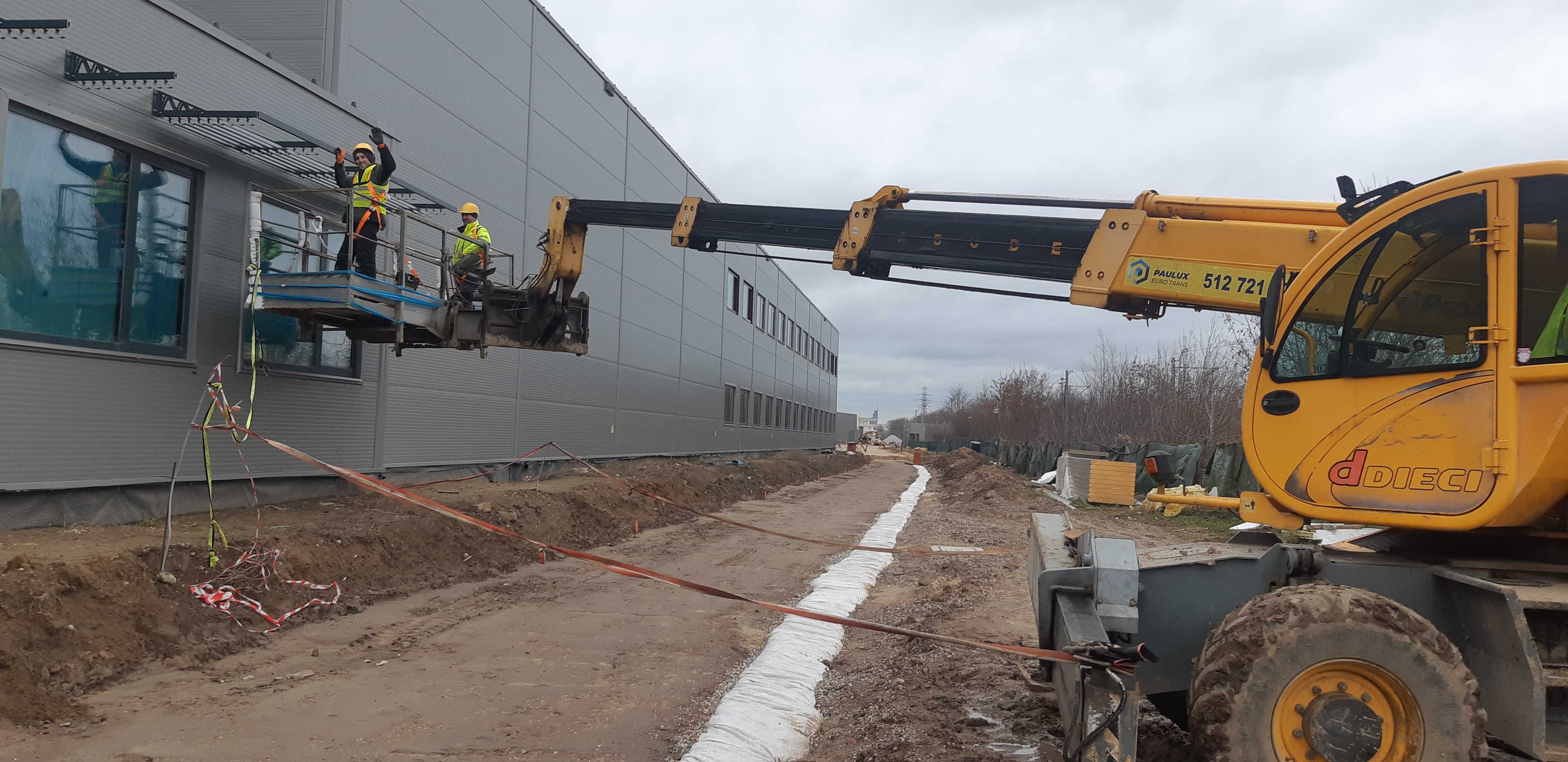 Usługa i Wynajem ładowarki teleskopowej Manitka Dieci ManitouMerlo JCB