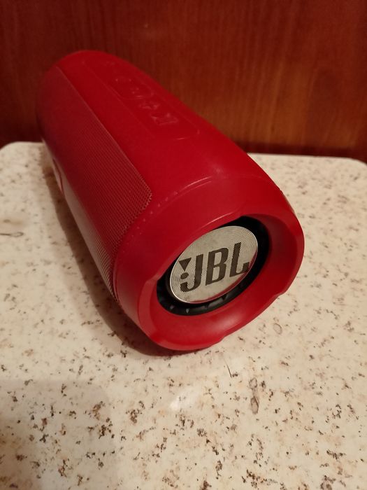 Блютуз колонка Jbl