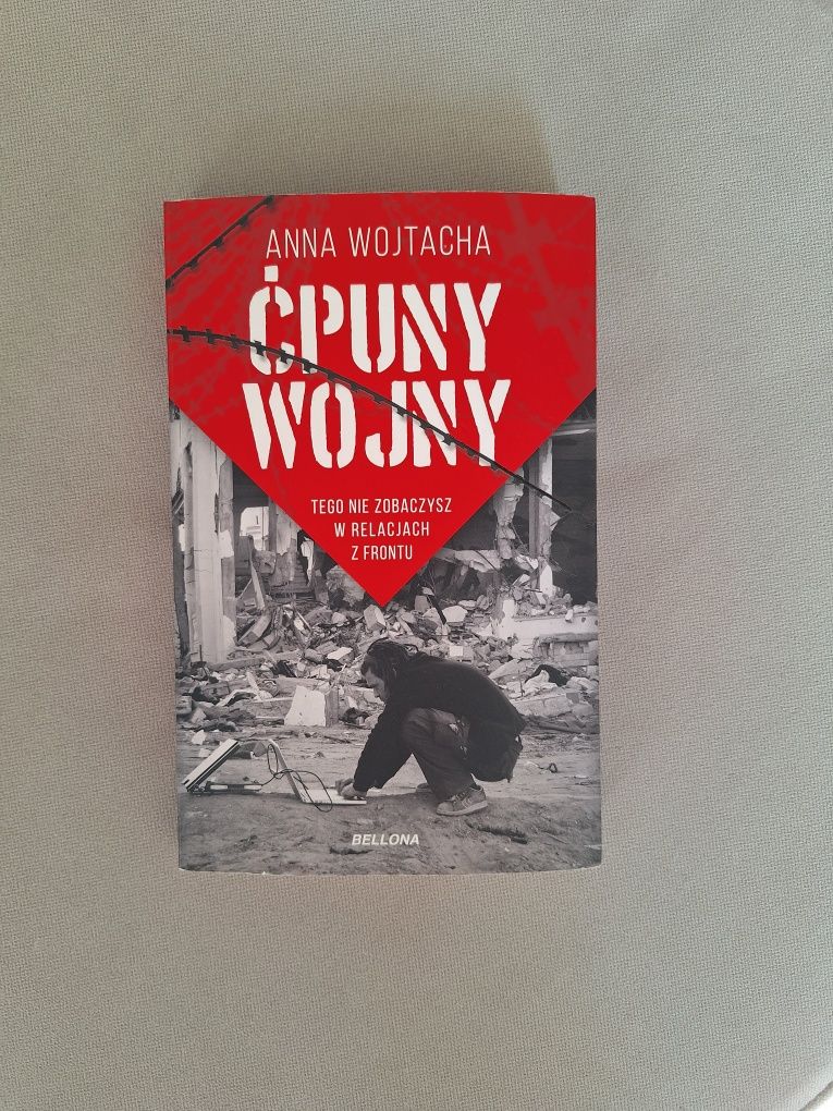 Książka reportaż "Ćpuny wojny. Tego nie zobaczysz w relacjach z frontu