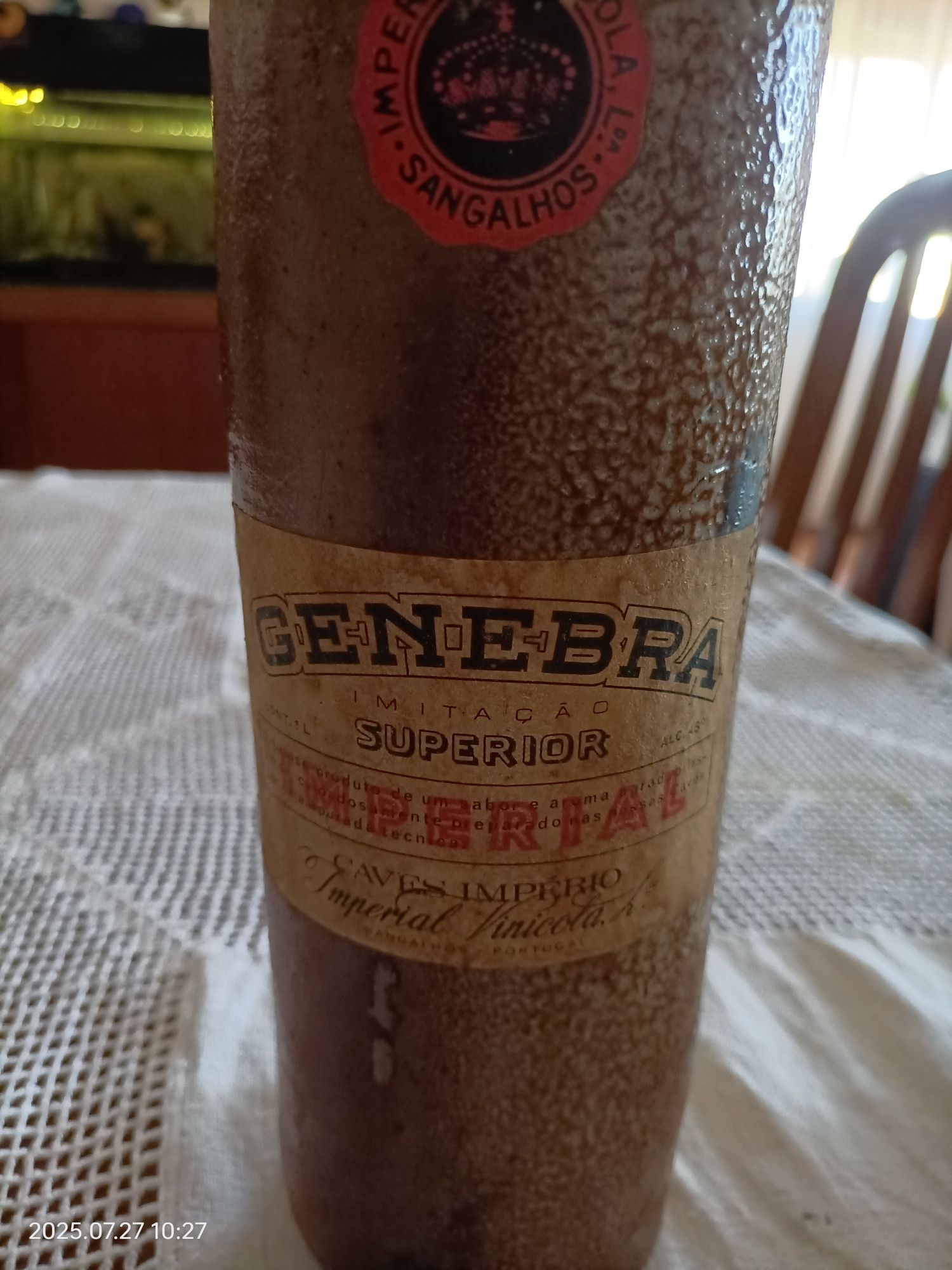 Bagaceira velha Genebra