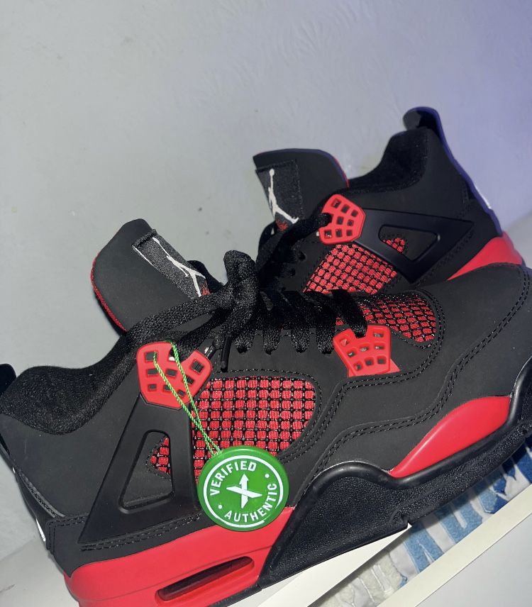 Air jordan 4 vermelho nova com caixa