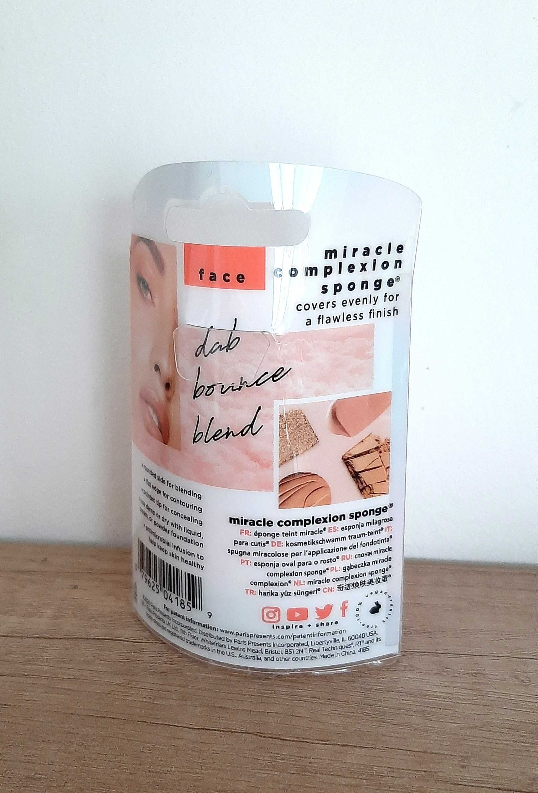 nowa Gąbka do makijażu Real Techniques