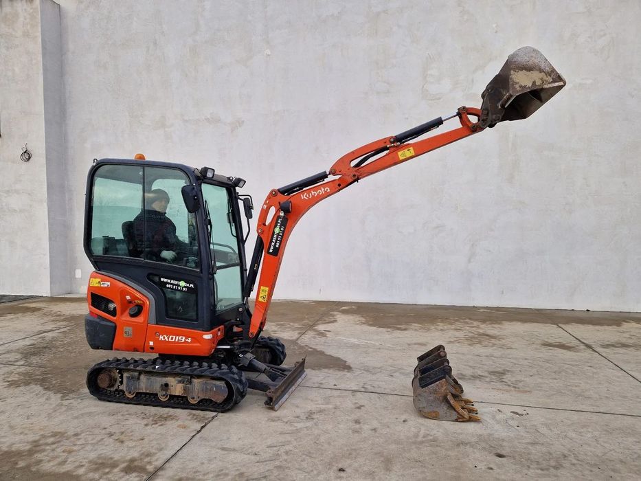 Kubota KX 019-4 jak JCB, CAT, WACKER P335