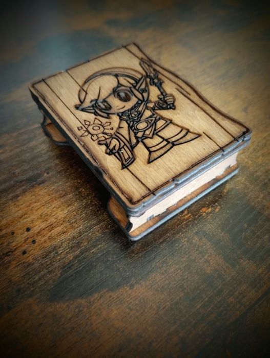 Pudełko drewniane z motywem Zelda na drobny prezent - biżuterię