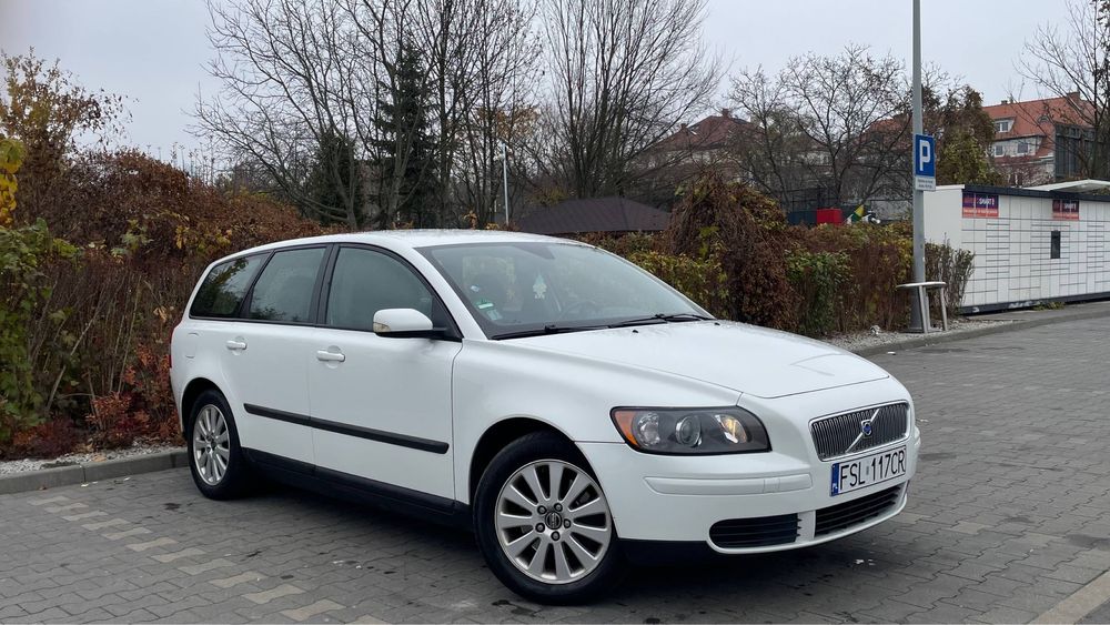 Volvo V50 2.4 LPG // Automat // Alu // Super Stan // Bdb Stan //Gwaran