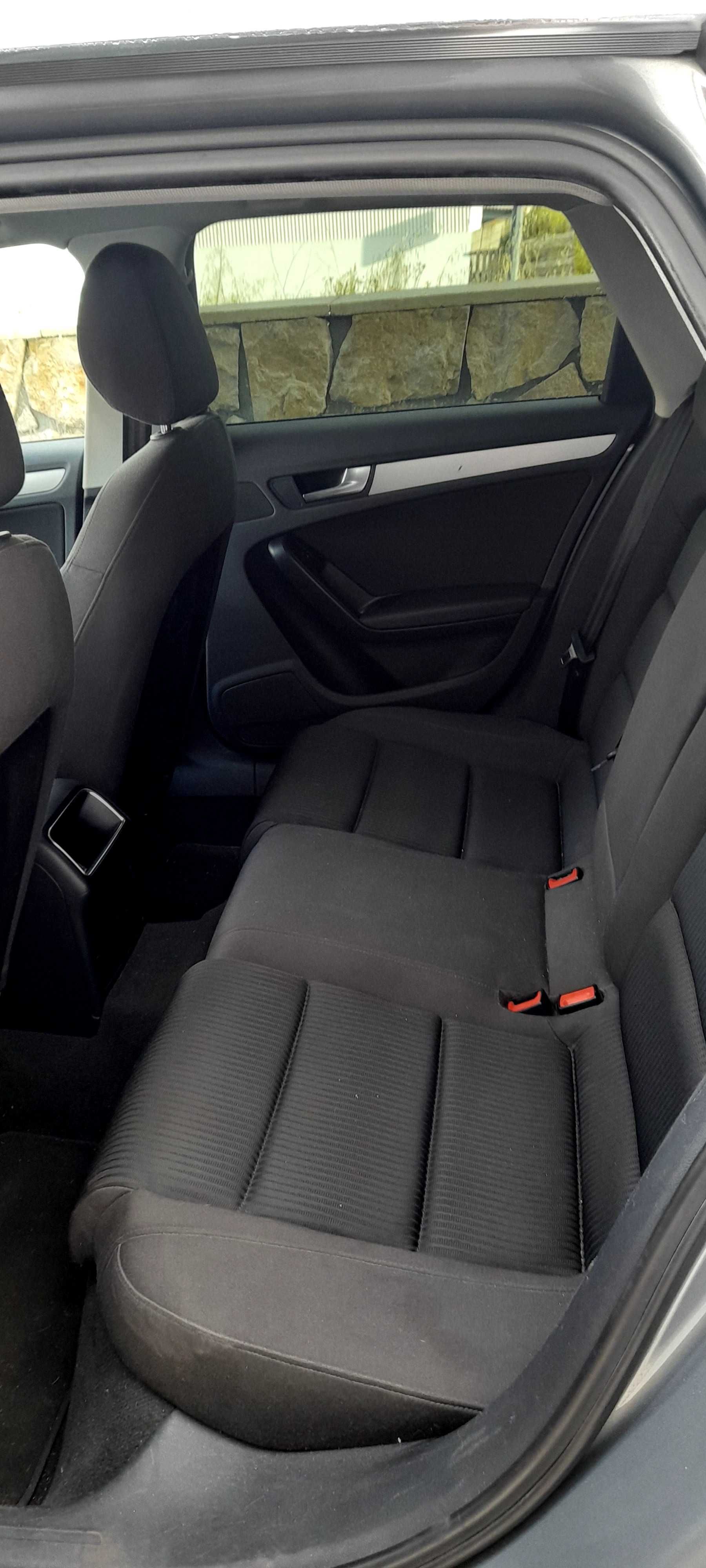 Audi A4 B8 gasolina 211cv Carrinha espaçosa, potente e bem estimada