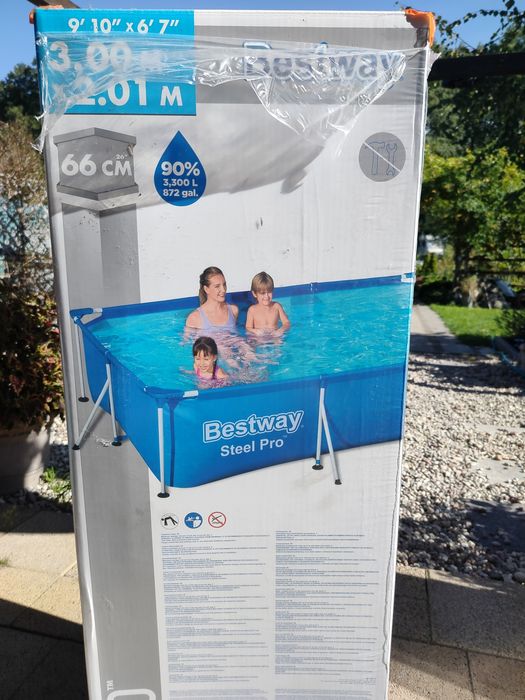 Basen ogrodowy 3m×201m