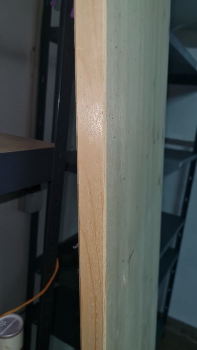 Madeira com 2 metros 52 cm de largura