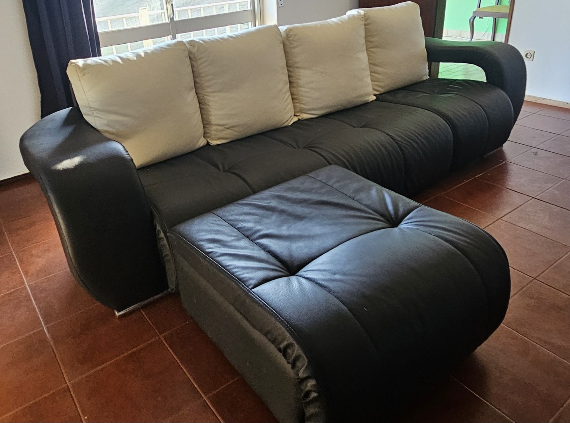 Fantástico sofá de 3 metros