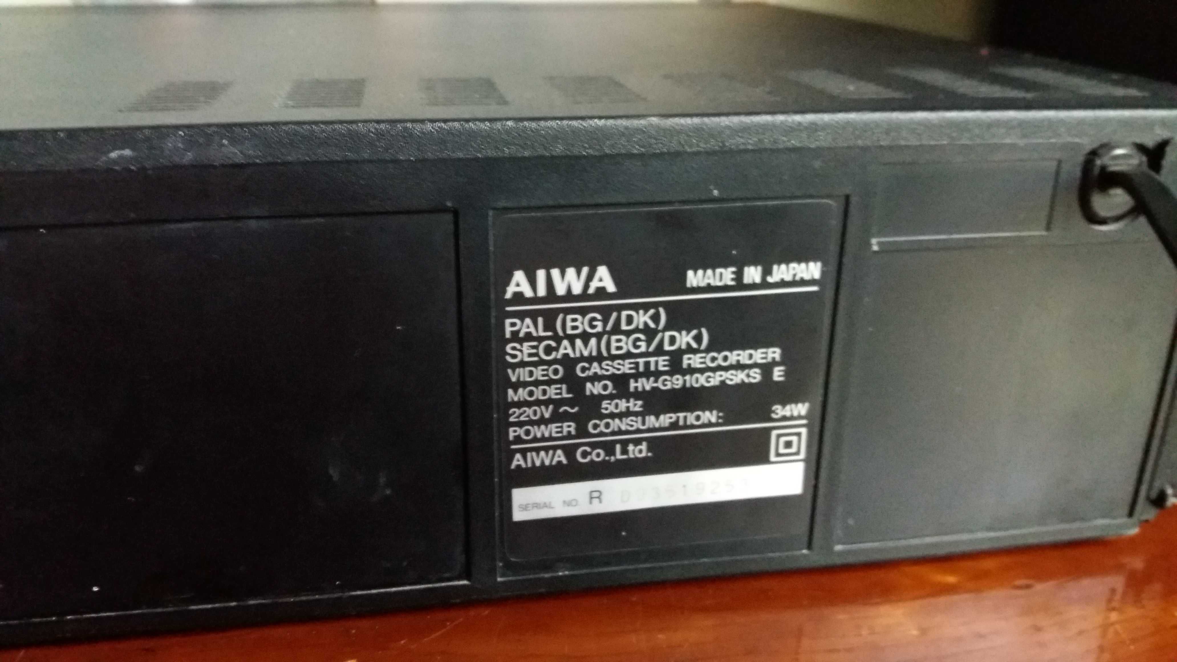 Відеомагнітофон AIWA hv-g910gpsks Japan.