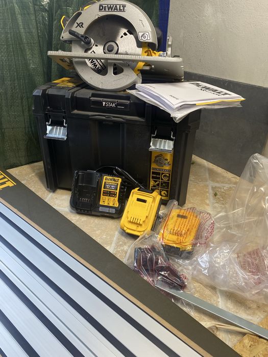 Pilarka dewalt dcs572 + 2 akumulatory + prowadnica 1,5 m oryginlna