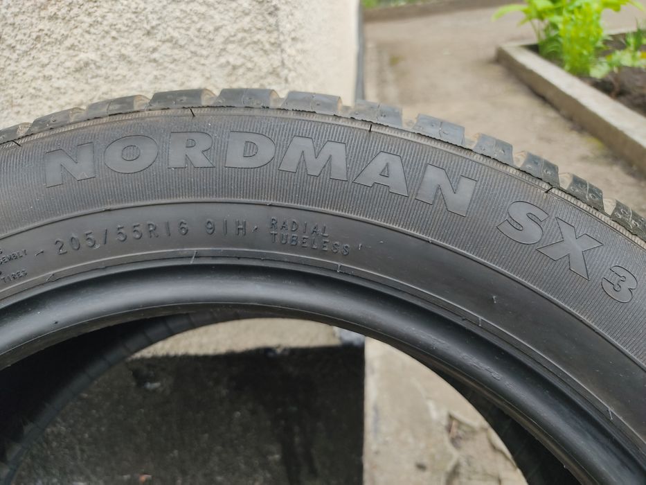 Шини літні Nokian 205/55/R16