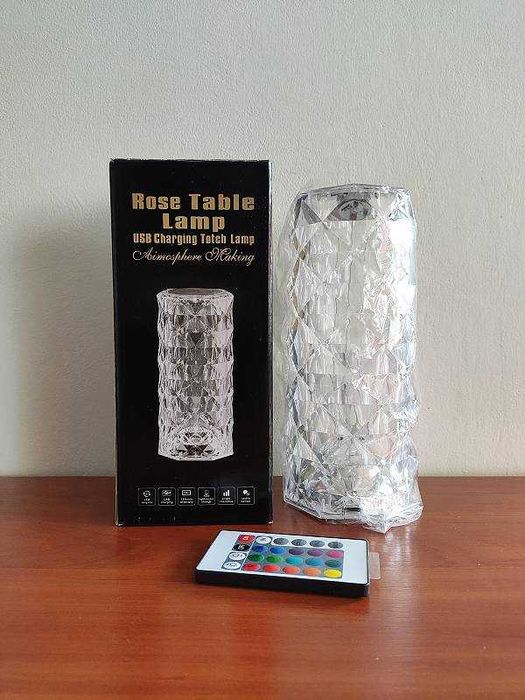 Kryształowa lampa LED