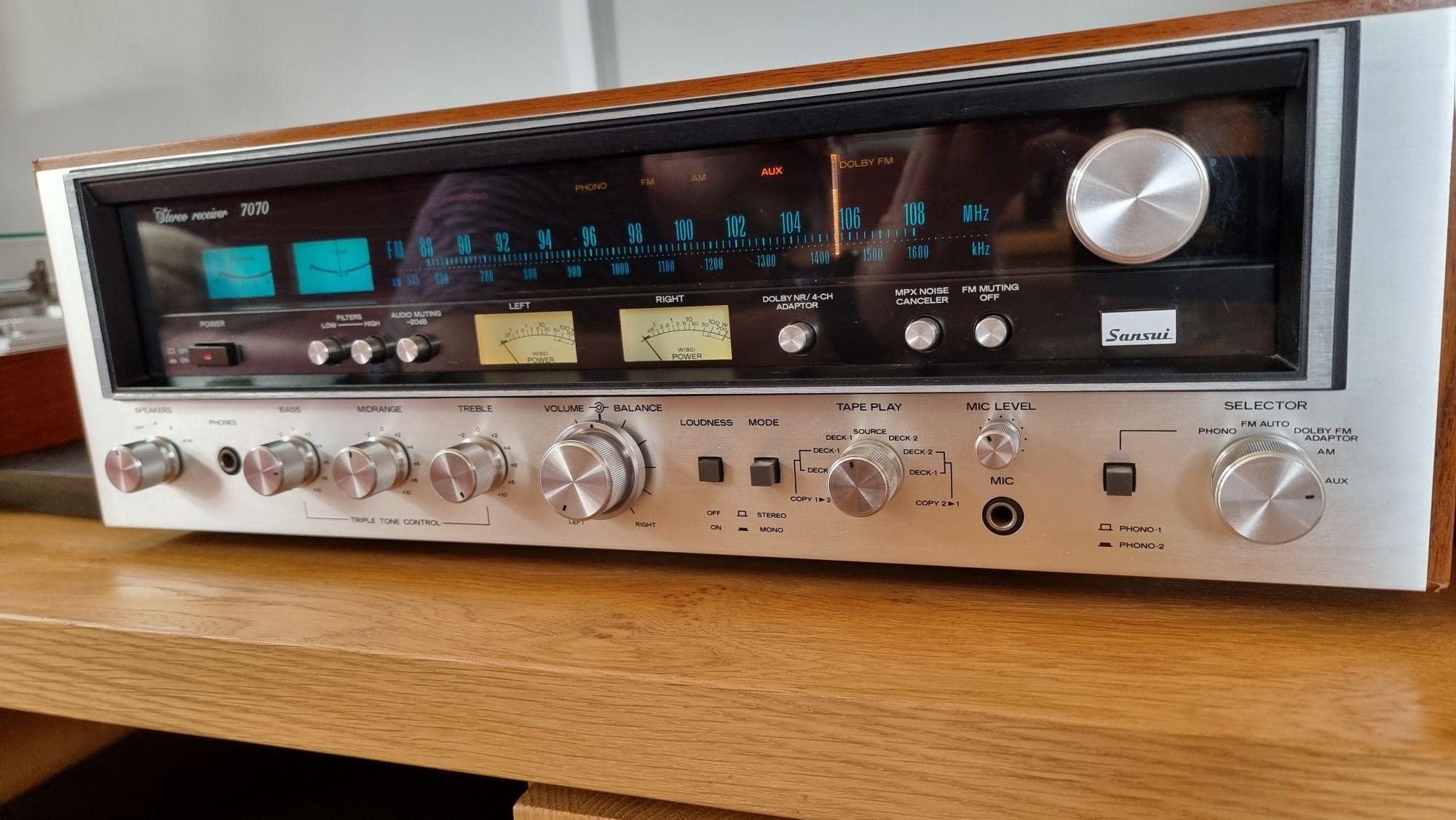 Amplituner sansui 7070