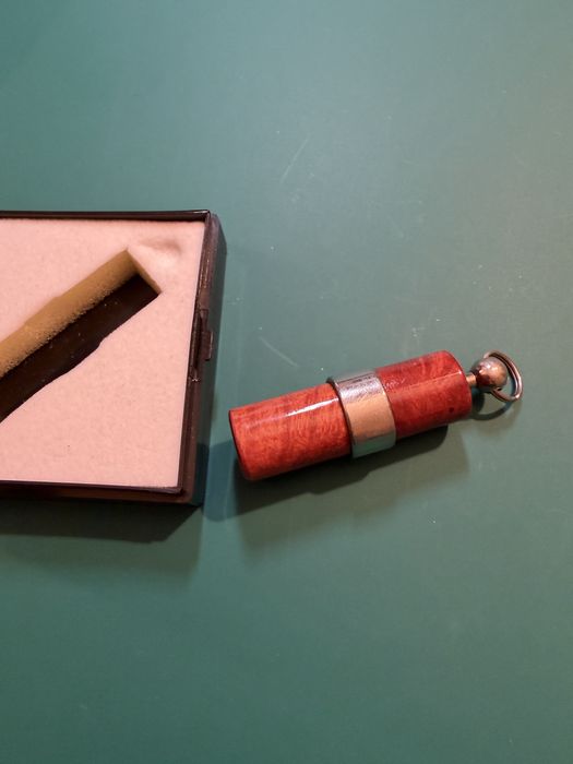 Corta Charutos e Furador Lacado e de Enroscar