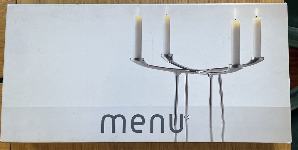 Designerski świecznik firmy MENU