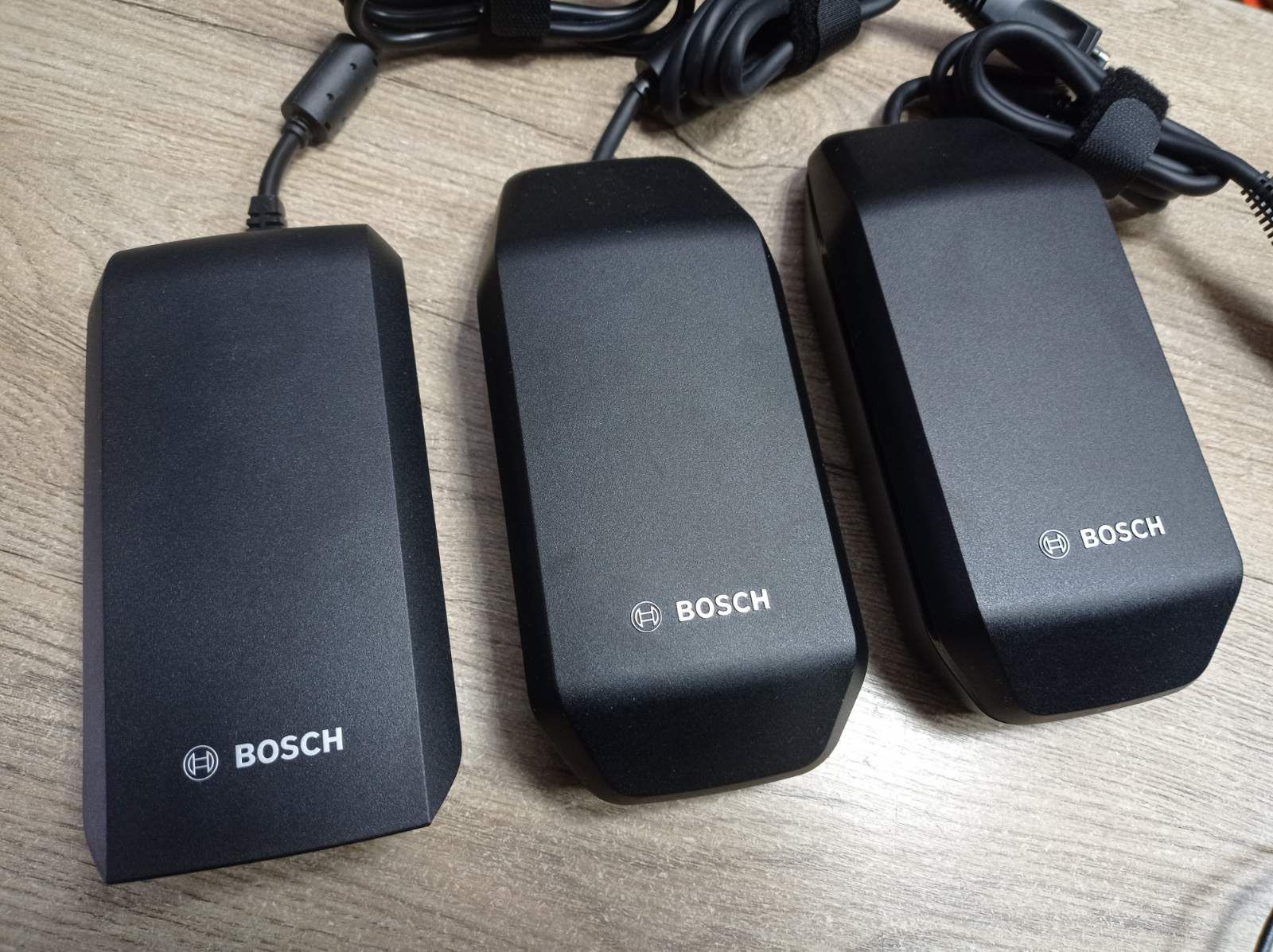 Новая зарядка BOSCH 4A ebike Smart Powerpack Powertube