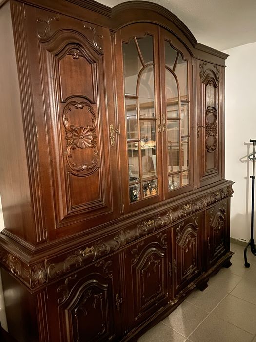 Mobília antiga de sala