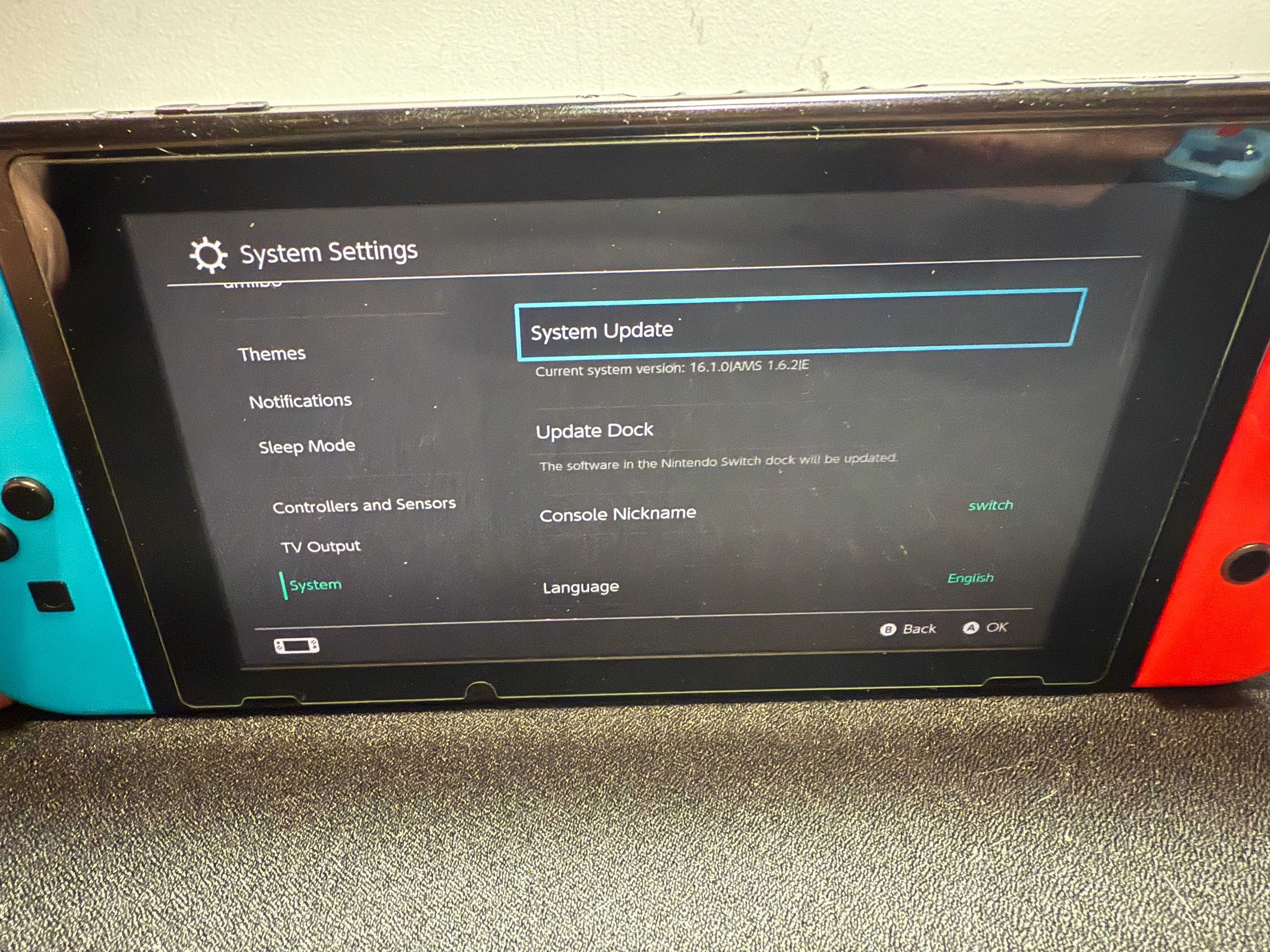 Nintendo Switch V1 Atmosphere + 256GB + 31 Гра
