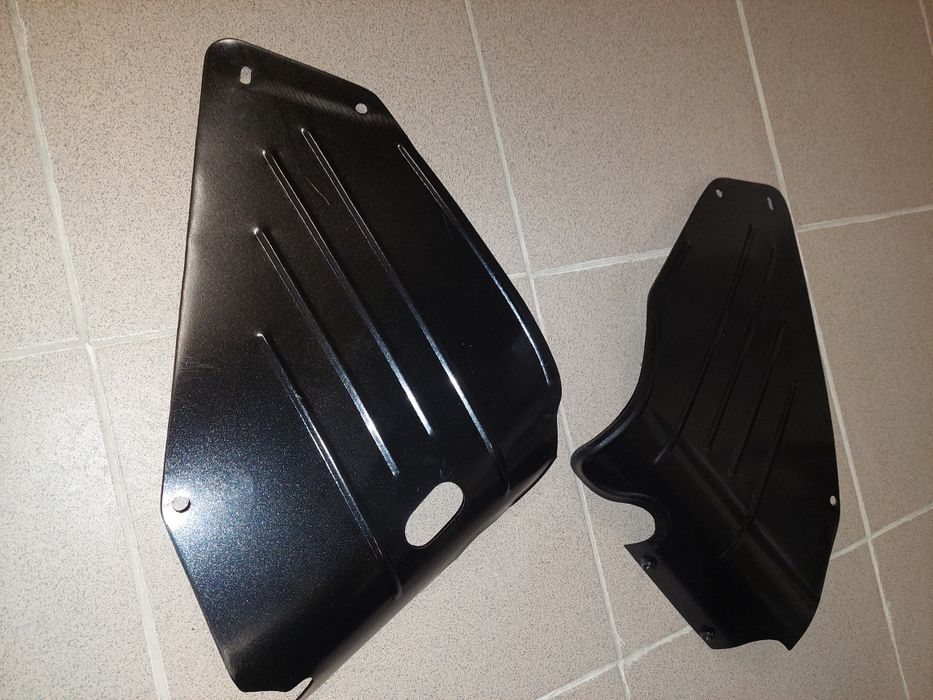 Boczki oslony silnik rama wsk125 m06-b1 dwuramowka metalowe