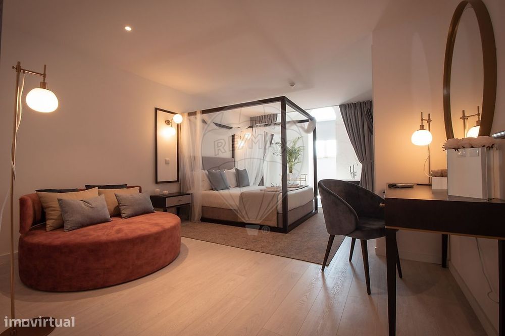 Hotel T17 para venda