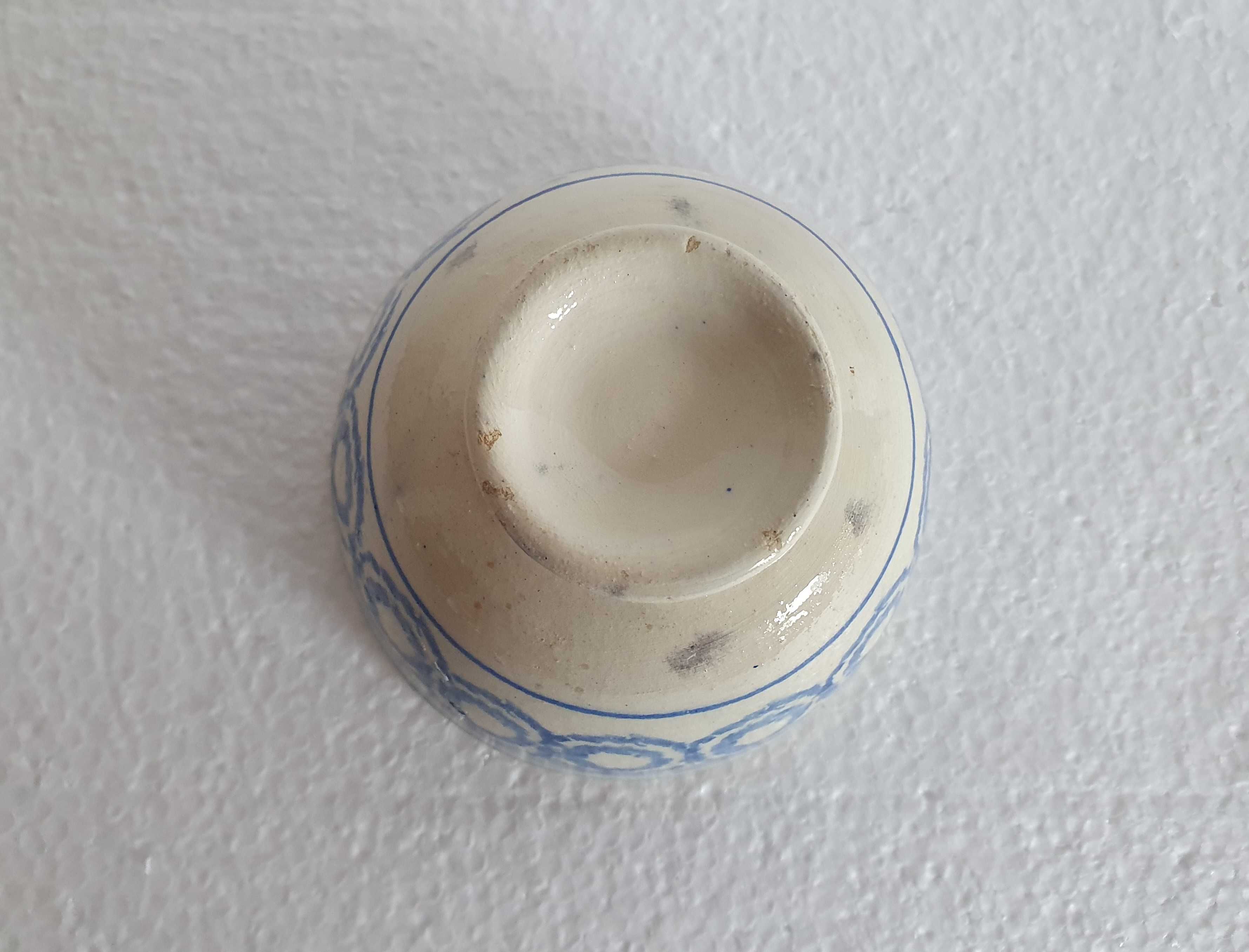 Taça / Tijela artesanal portuguesa muito antiga, sem marca