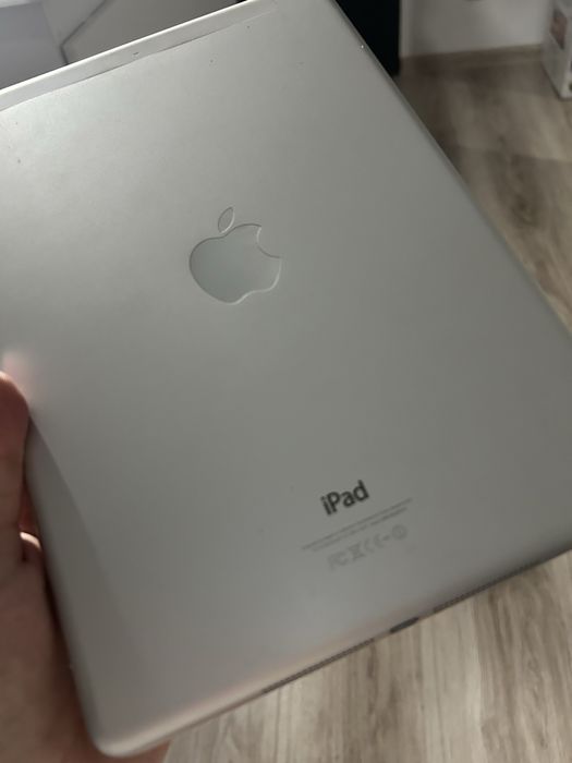 Sprzedam Ipad Air