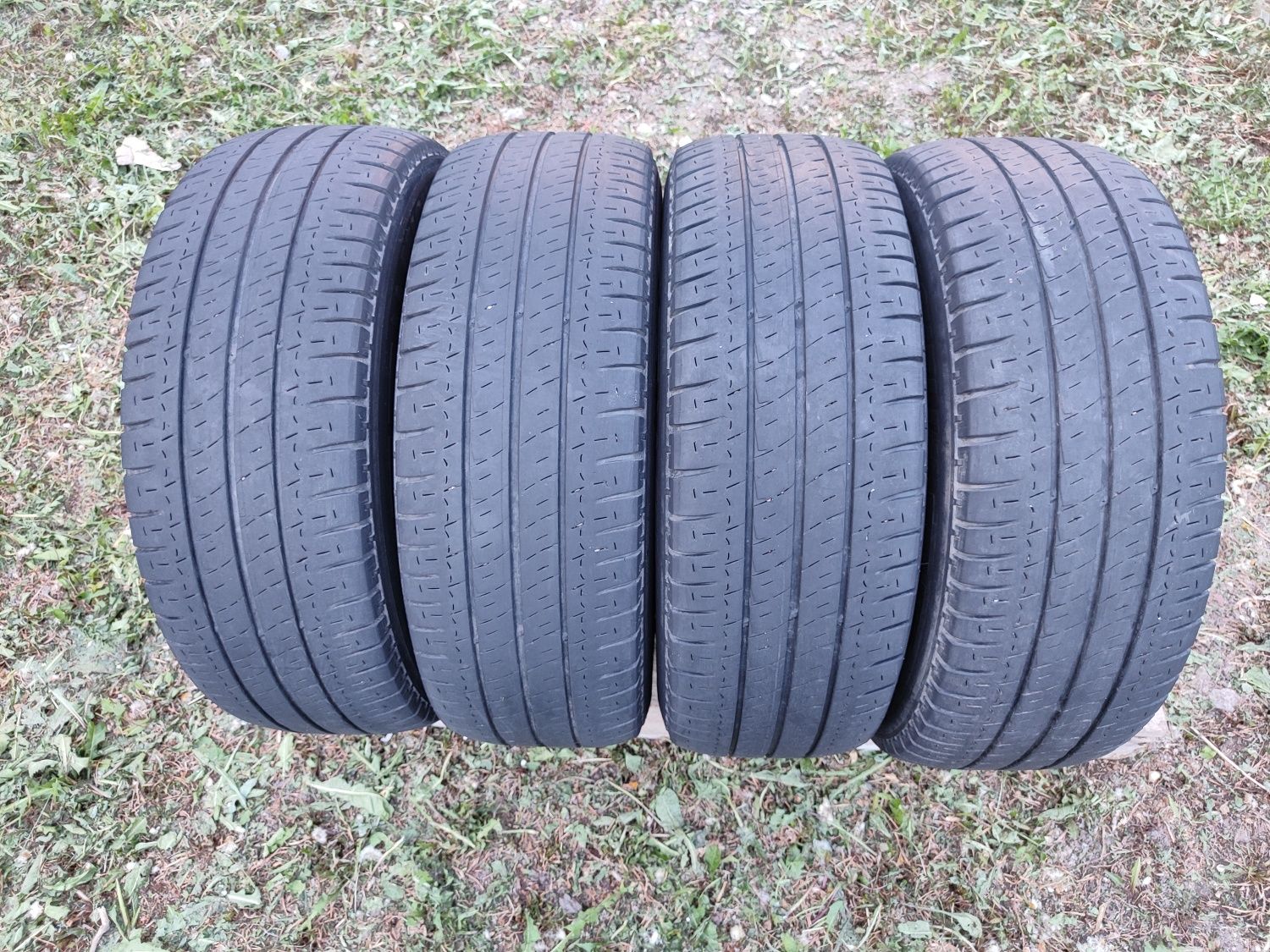 michelin agilis 235/65r16c