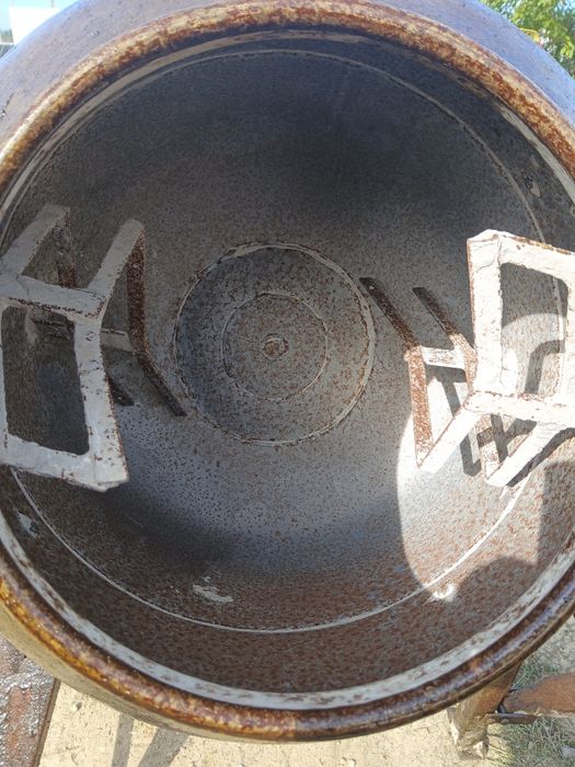 Betoneira lis 170 pouco uso posso entregar