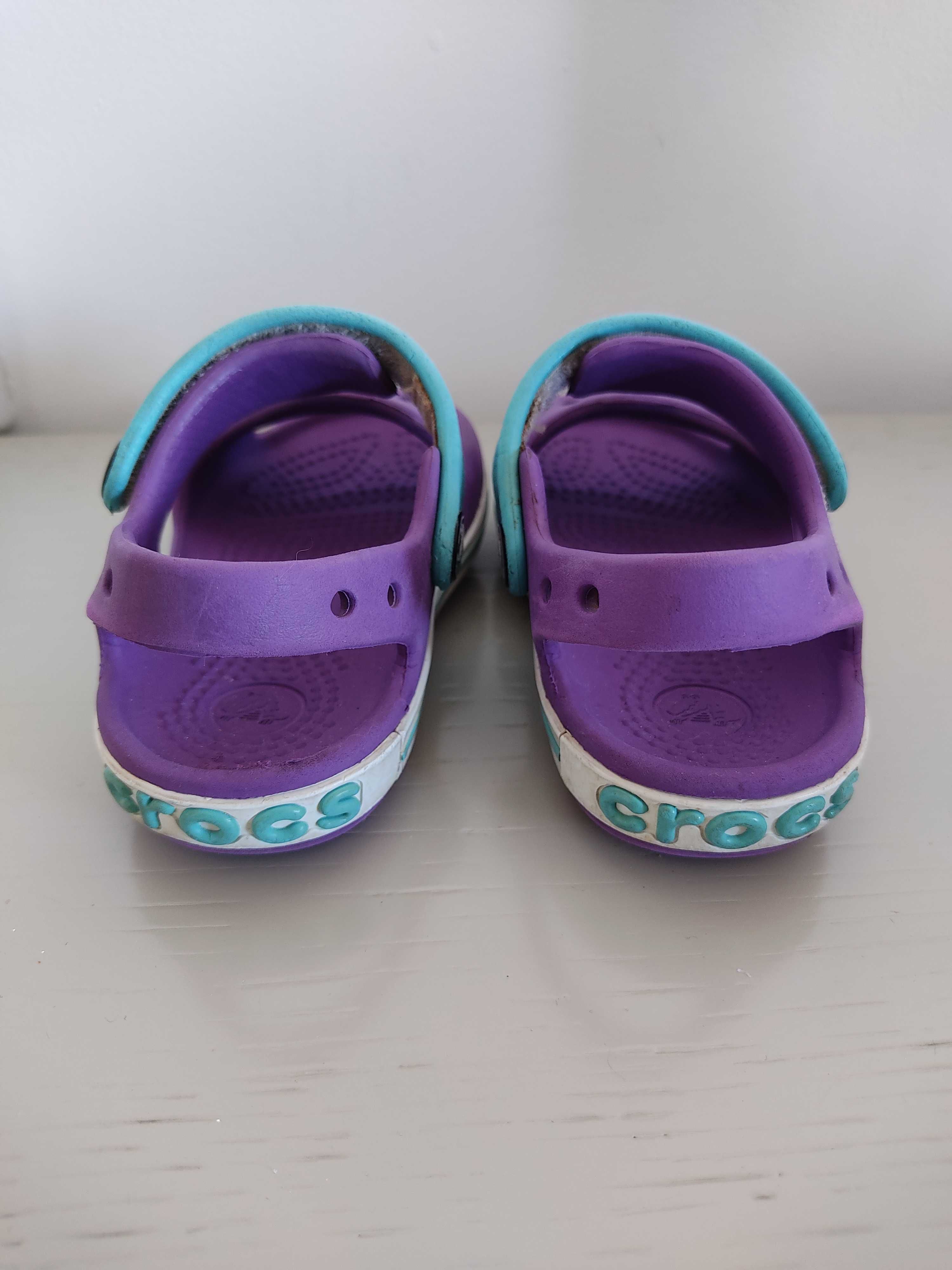 Sandálias Crocs® C5 (20-21) roxo e azul