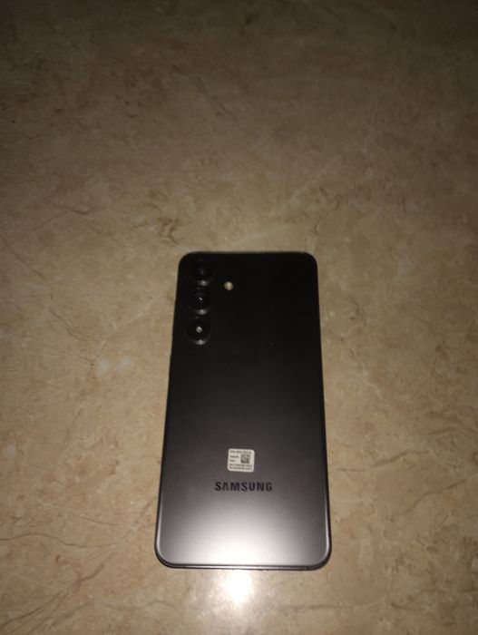 Samsung Galaxy s24 8GB/256 GB 5G  3 miesięczny długa gwarancja