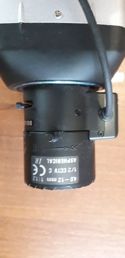 камера видеонаблюдения Samsung SCB-3001P