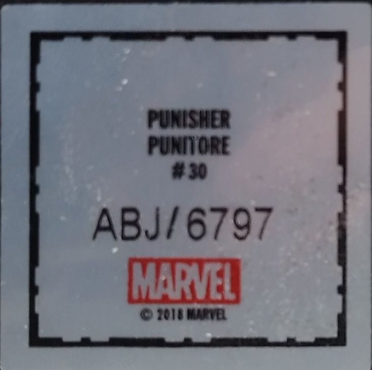 Figurka Marvel klasyczna Punisher #30  ok 8 cm figurka